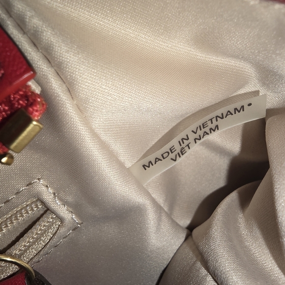 Coach Bette Mini Red Leather Shoulder Bag - Picture 8 of 12